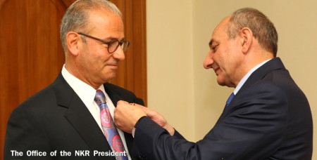 Artsakh Republic President Bako Sahakyan awarded Berdj Kiladjian with the “Gratitude” medal